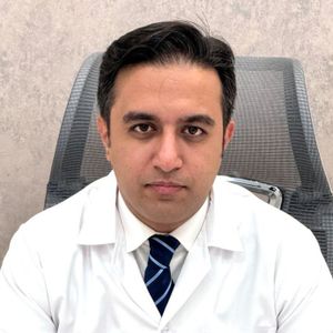 تصویر دکتر محمد منصوری پور